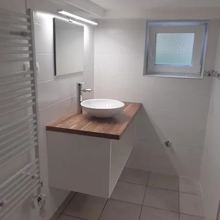 Sub Rosa Two-bedroom Apartman