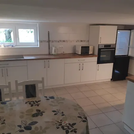 Sub Rosa Two-bedroom Apartman Balatonfenyves