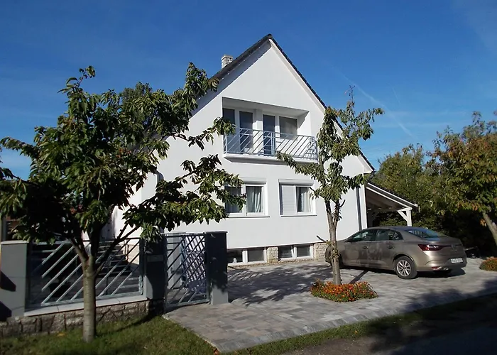 아파트 Sub Rosa Two-bedroom 발라톤페니베스